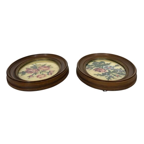 Set 2 Vintage Framed Floral  Needlepoint Oval Framed Pictures 9” x 7” - Picture 9 of 10